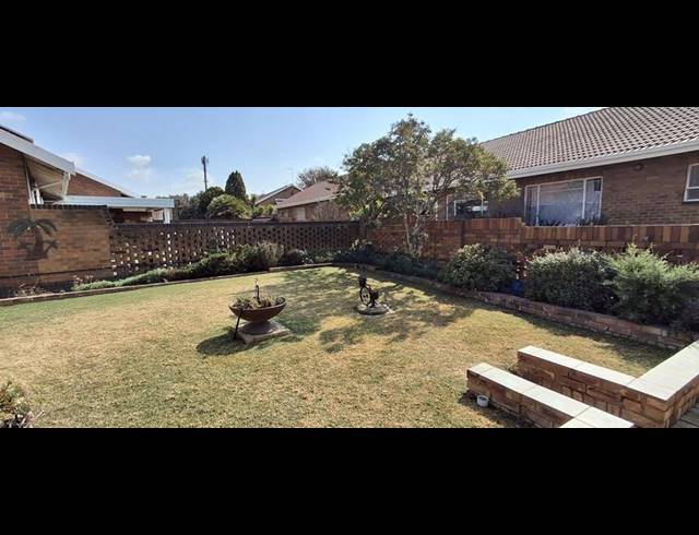 3 BEDROOM TOWNHOUSE FOR SALE IN HOMESTEAD